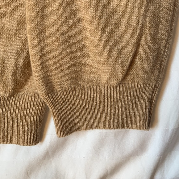Brooks Brothers English camel cashmere roomy V neck sweater EUC - Picture 3 of 5
